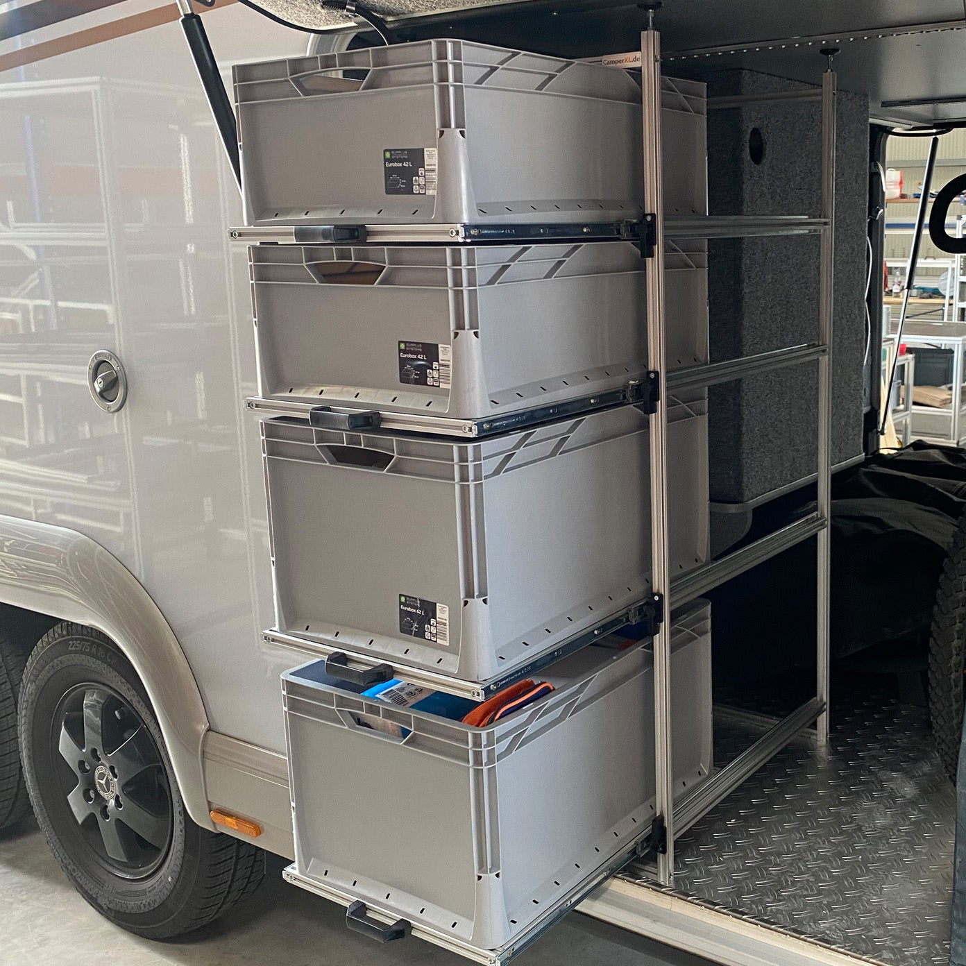 Wohnmobilregal Auszug Carthago Eurobox