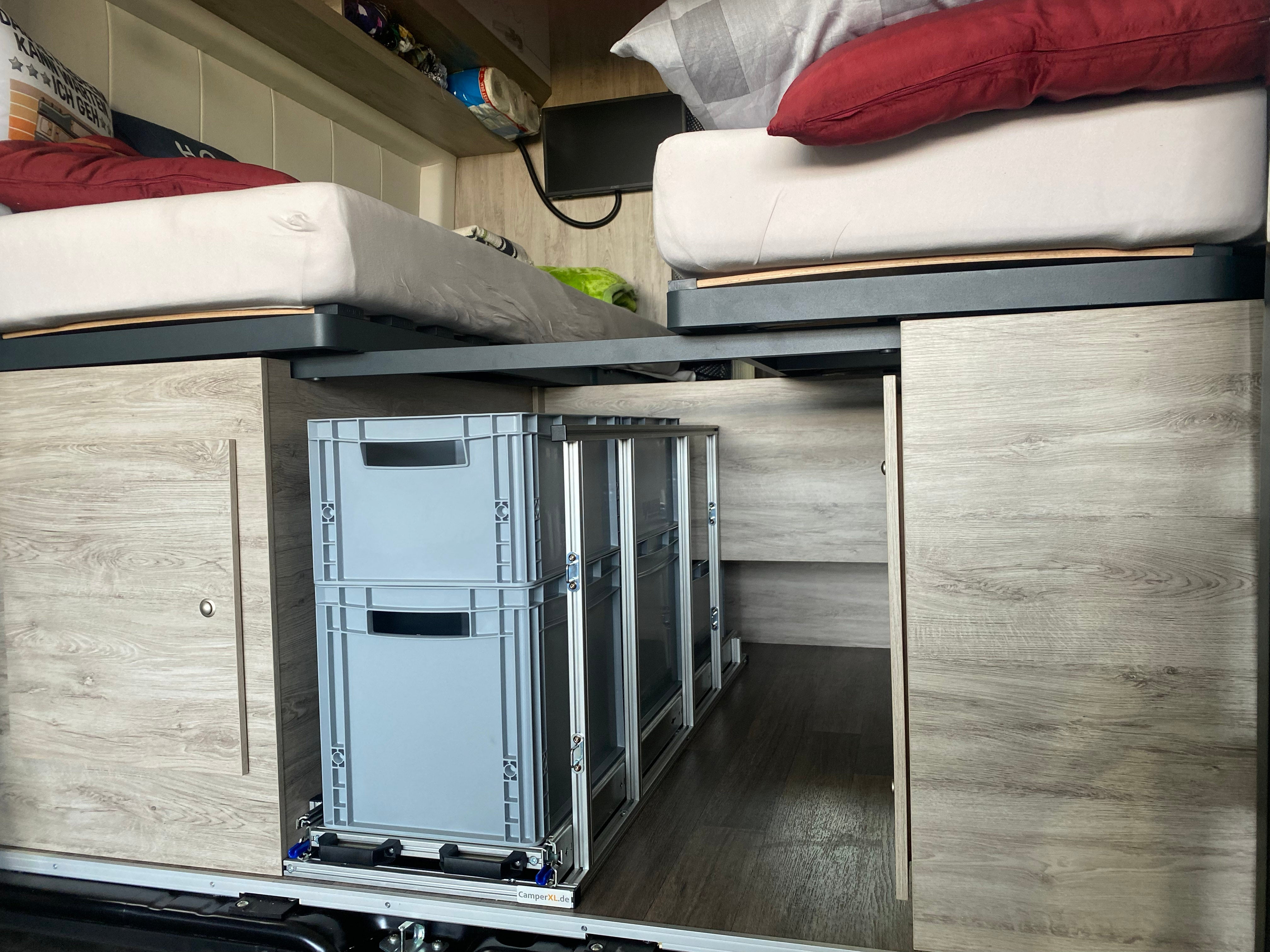 Rear pull-out camper van standard 800mm x 600mm